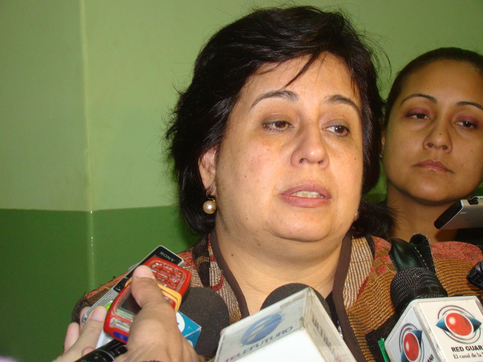 Hospital Pediátrico de Reducto será preparado para recibir casos complejos - Ministra-Esperanza-Martinez