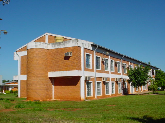 Politecnica que desde su creación esta en San Lorenzo