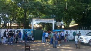 La comunidad educativa no consigue la unidad que se necesita en una institución escolar. (Imagen archivo)