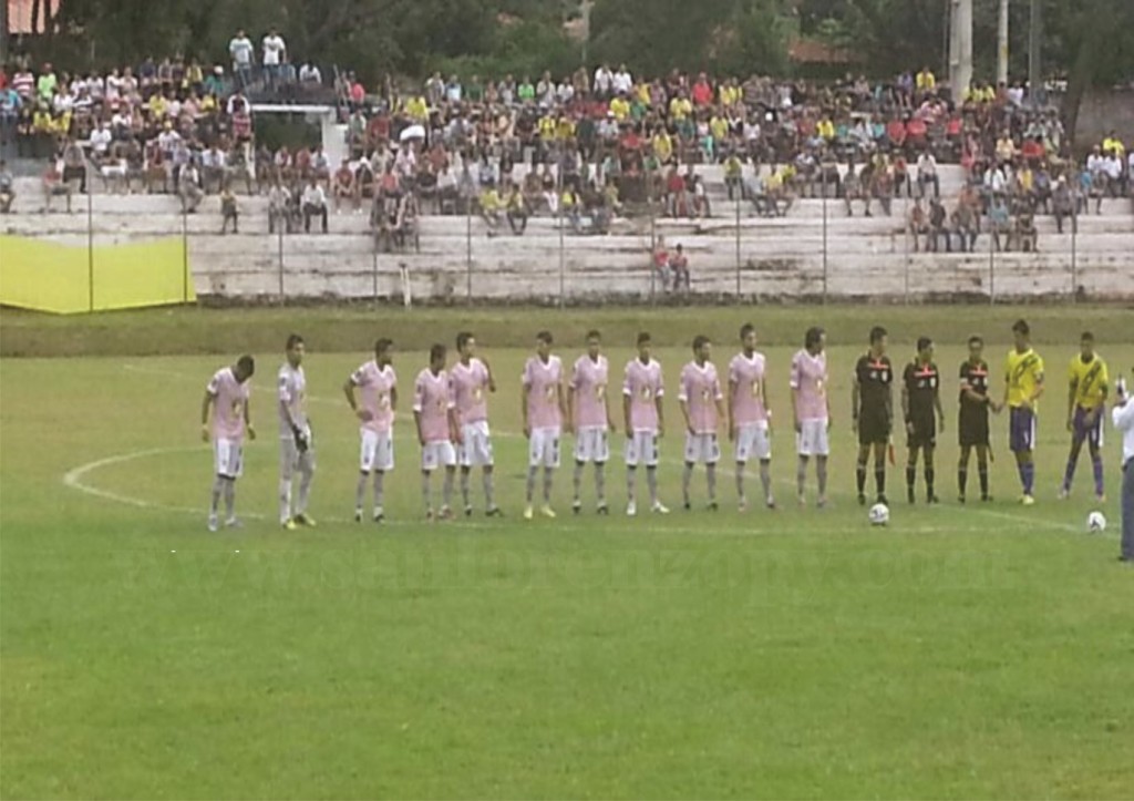 El equipo Rayadito se prodigó buscando el resultado favorable y que finalmente se dio por 4-2 de visitante