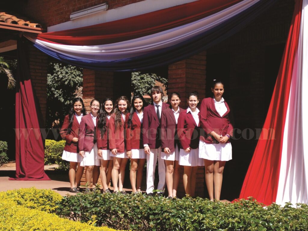 Parte del equipo del Centro de Estudiantes 30 de Octubre del CRESR. (Melisa Franco en el centro)