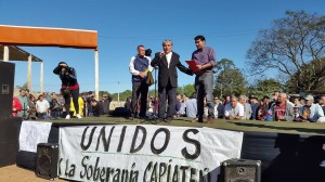El intendente de Capiatá Antonio Galeano asistió a una manifestación organizada por gente de su comunidad. (Imagen facebook Ciudad de Capiata)