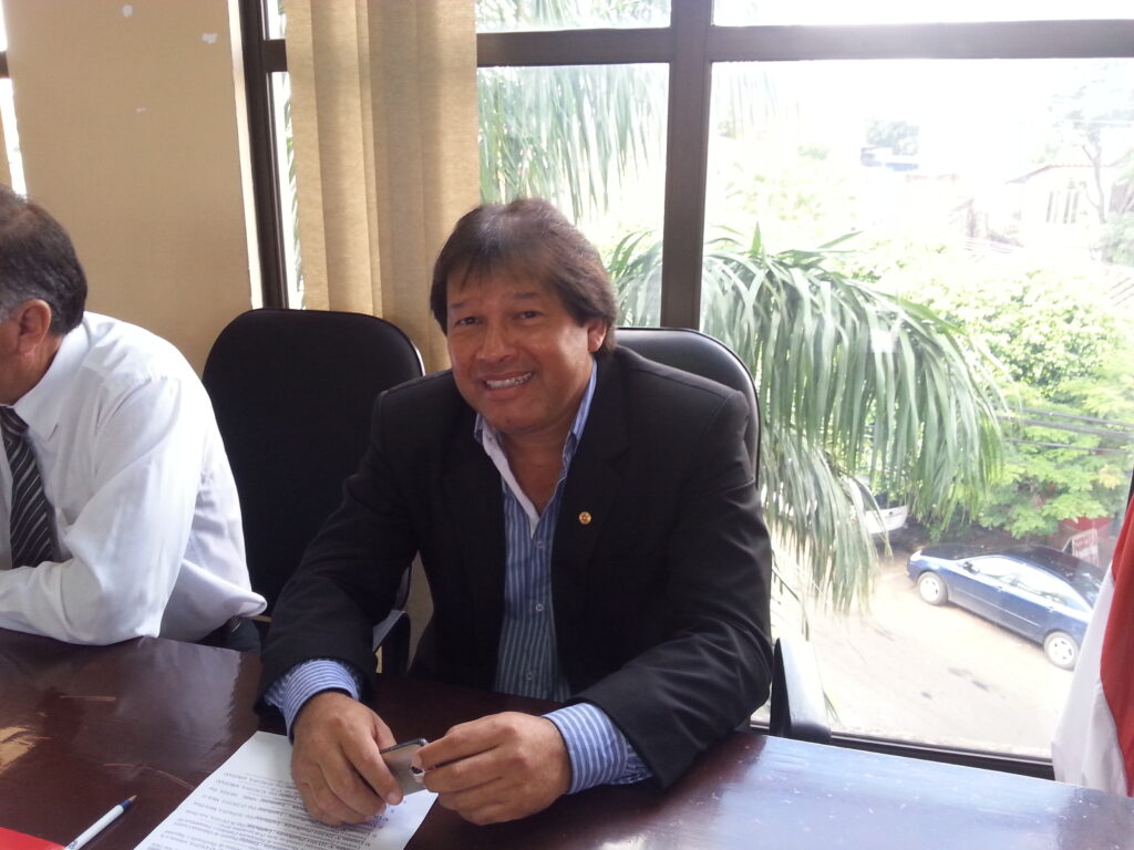 Abogado Ignacio Britez es el presidente de la Junta Municipal para el periodo fiscal 2015