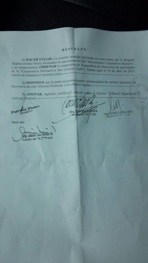 Parte resolutiva en el cual el Tribunal Electoral de la Capital suspende la asamblea electiva que la Cooperativa debía realizar el domingo 19 de abril próximo