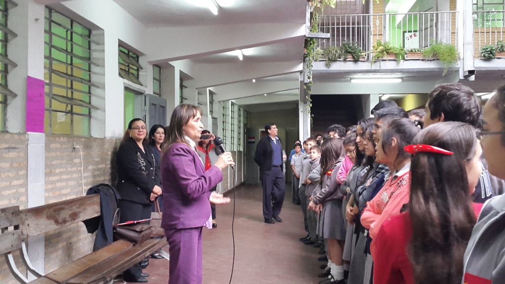 La nueva directora es la lic. Marta Cano, es sanlorenzana y su último cargo fue como directora de un colegio capitalino