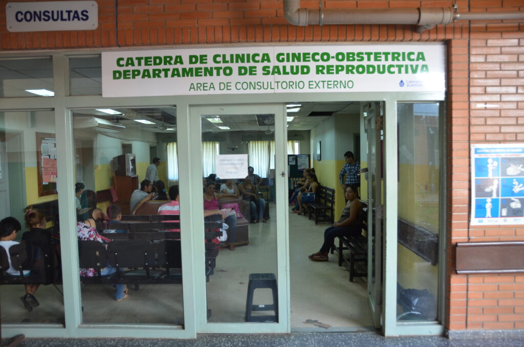 Gracias a alianza público-privada en el Hospital de Clínicas, brindan tratamiento de fertilización In vitro.