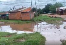 Vecinos quedan «atrapados» y exigen urgente habilitación de salidas viales